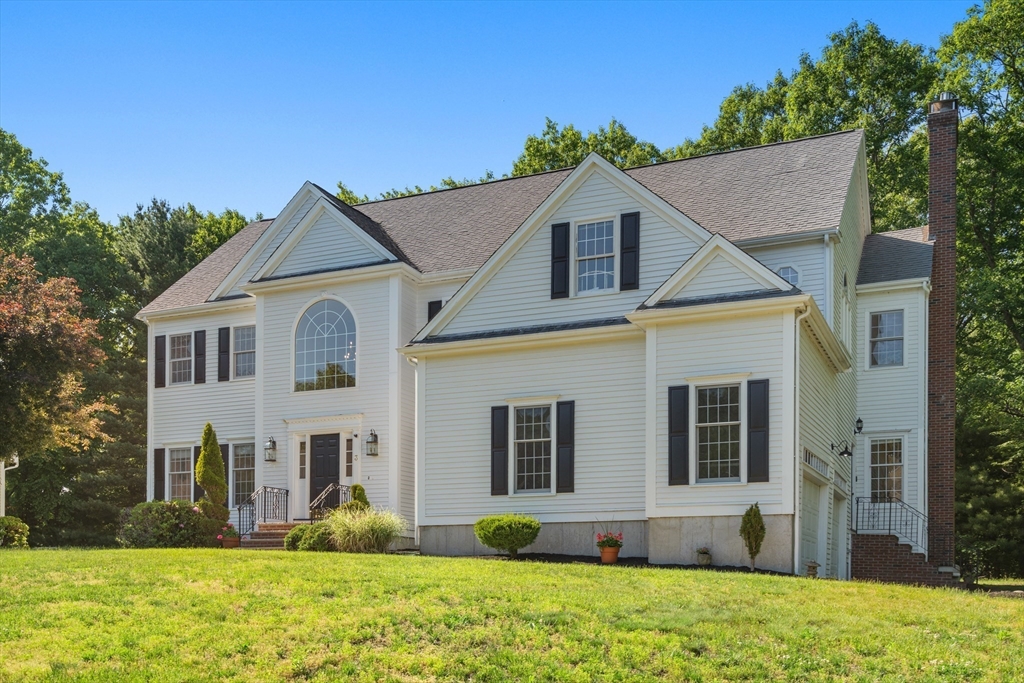 3 Cardinal Dr