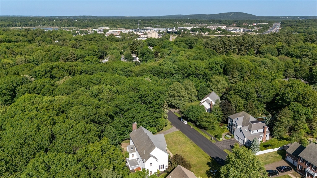 3 Cardinal Dr