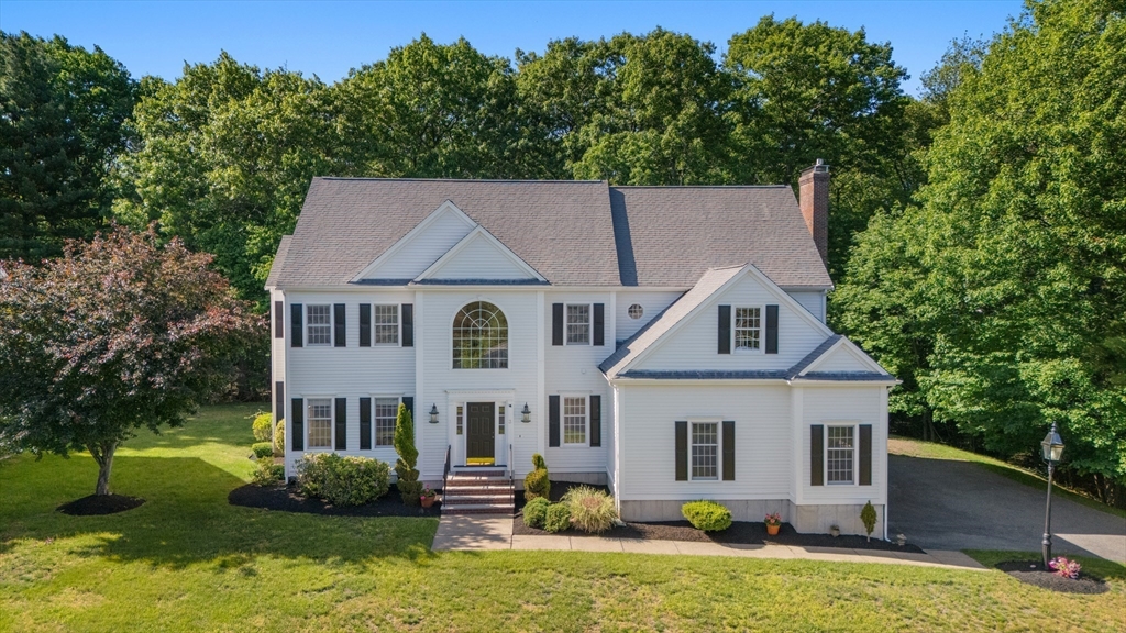3 Cardinal Dr