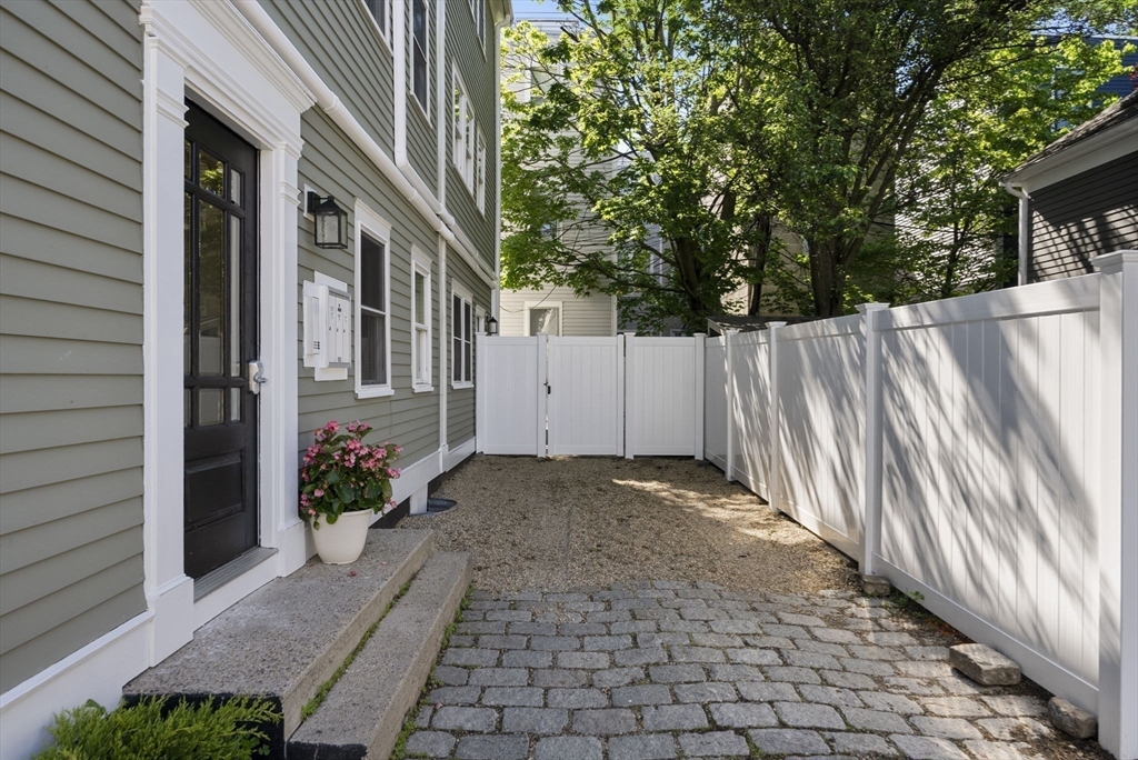 85 School Street # 3