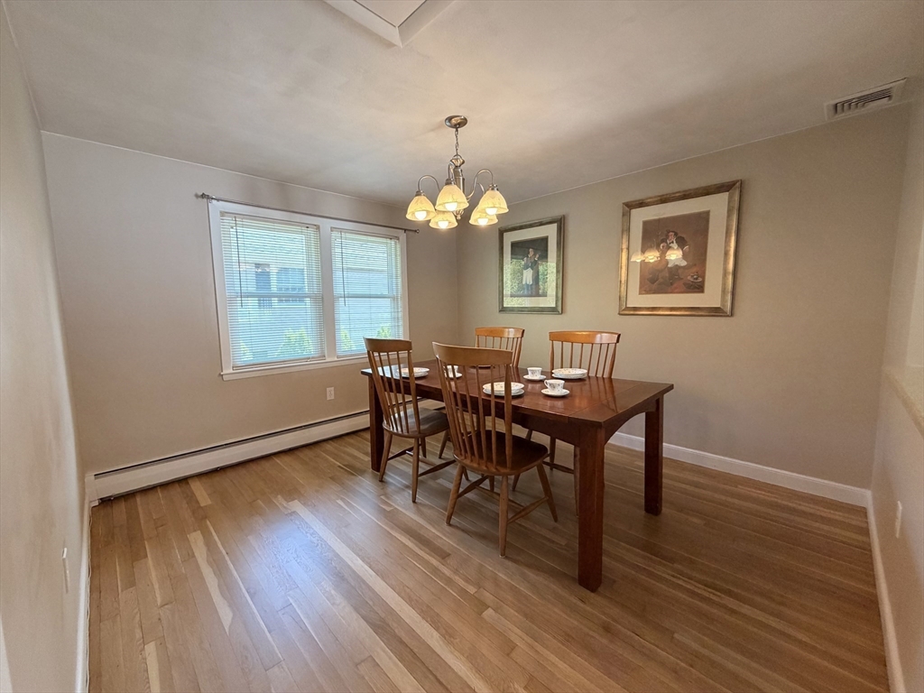 43 Deerfield Ave