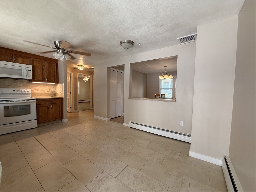 43 Deerfield Ave