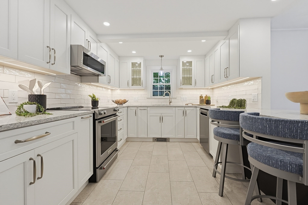 36 Grandview Ave