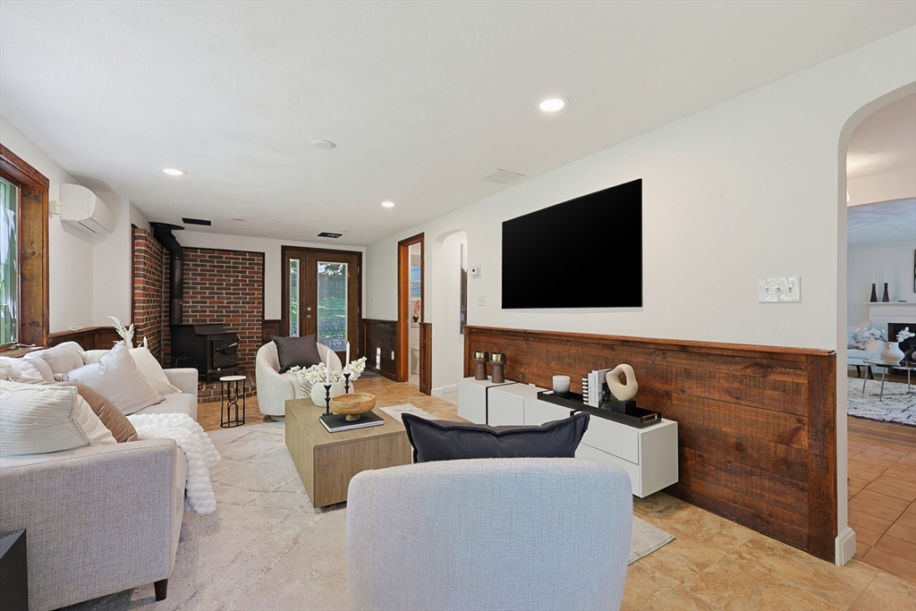 36 Grandview Ave