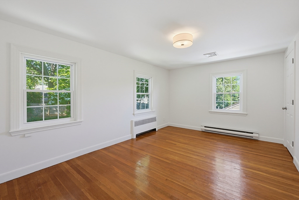 36 Grandview Ave