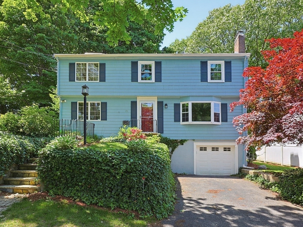 36 Grandview Ave