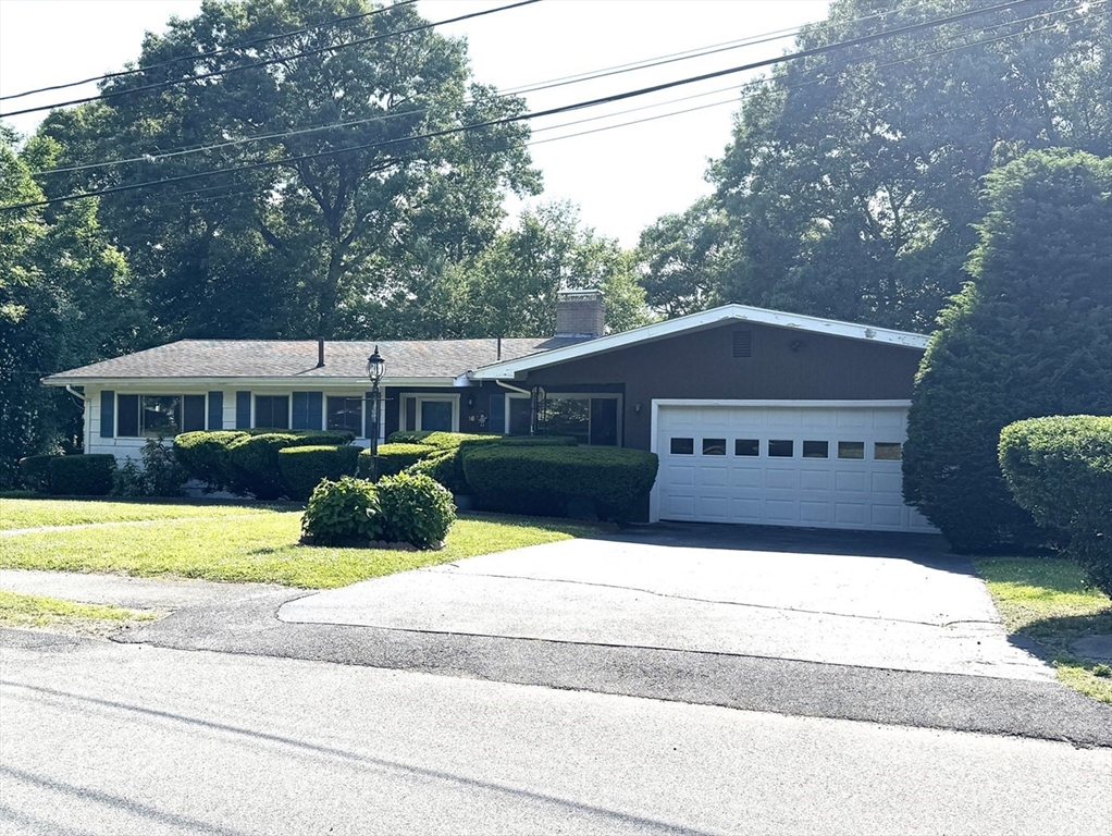 16 Buckingham Rd