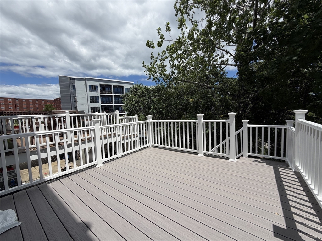 16 Parker St # 16