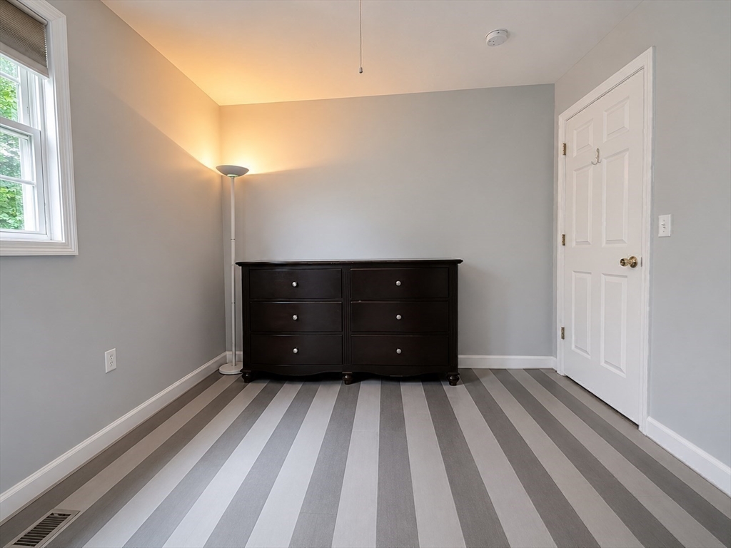 16 Parker St # 16