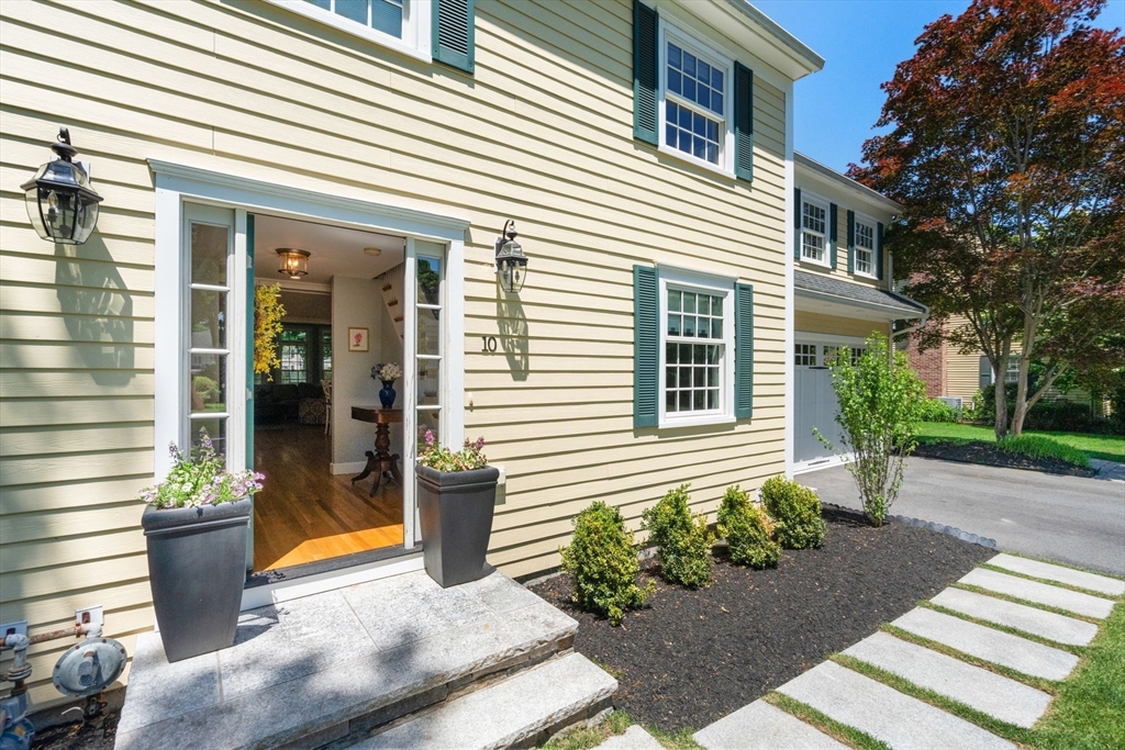 10 Auburn Rd