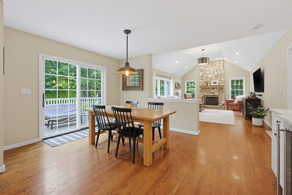 15 Applewood Rd