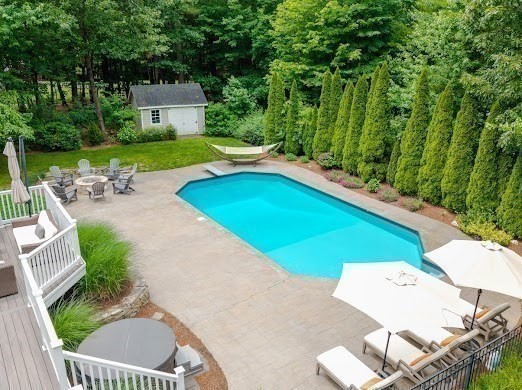 15 Applewood Rd