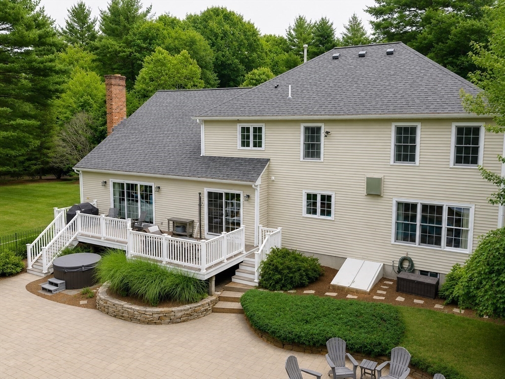 15 Applewood Rd