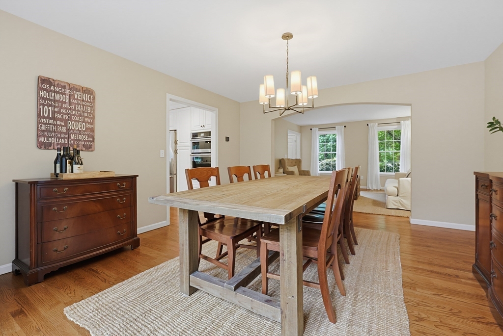 15 Applewood Rd