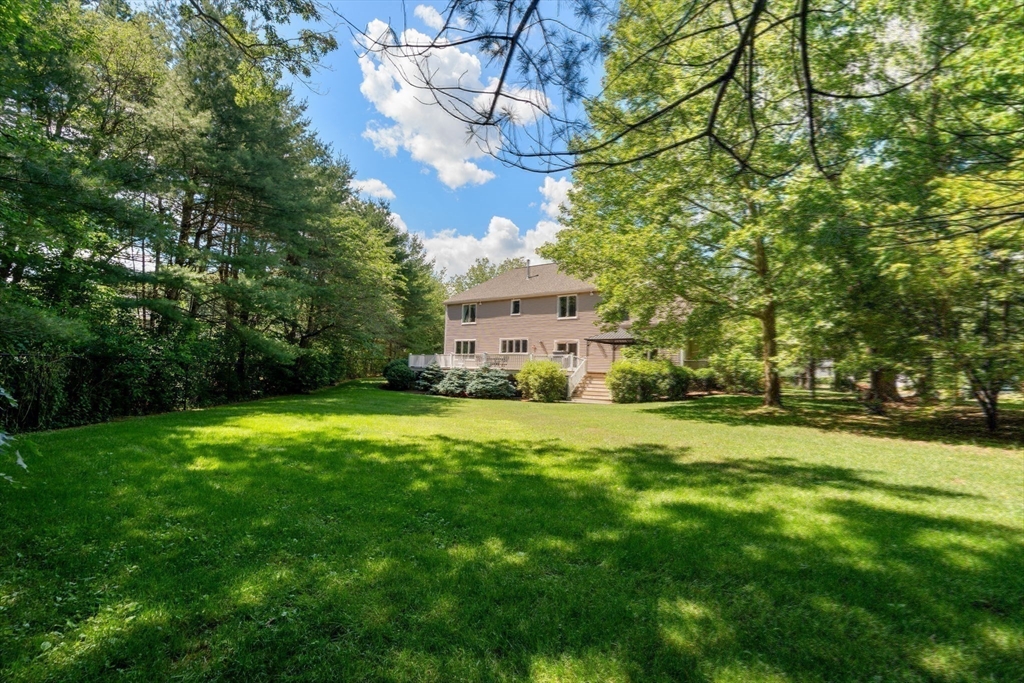 3 Milton Ln