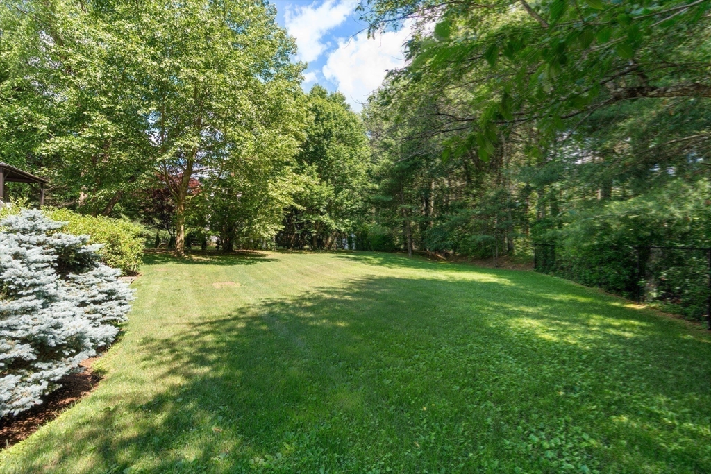 3 Milton Ln