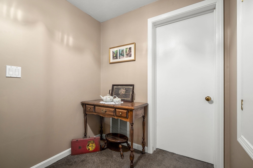 280 Village Street # 2 Unit: D 2