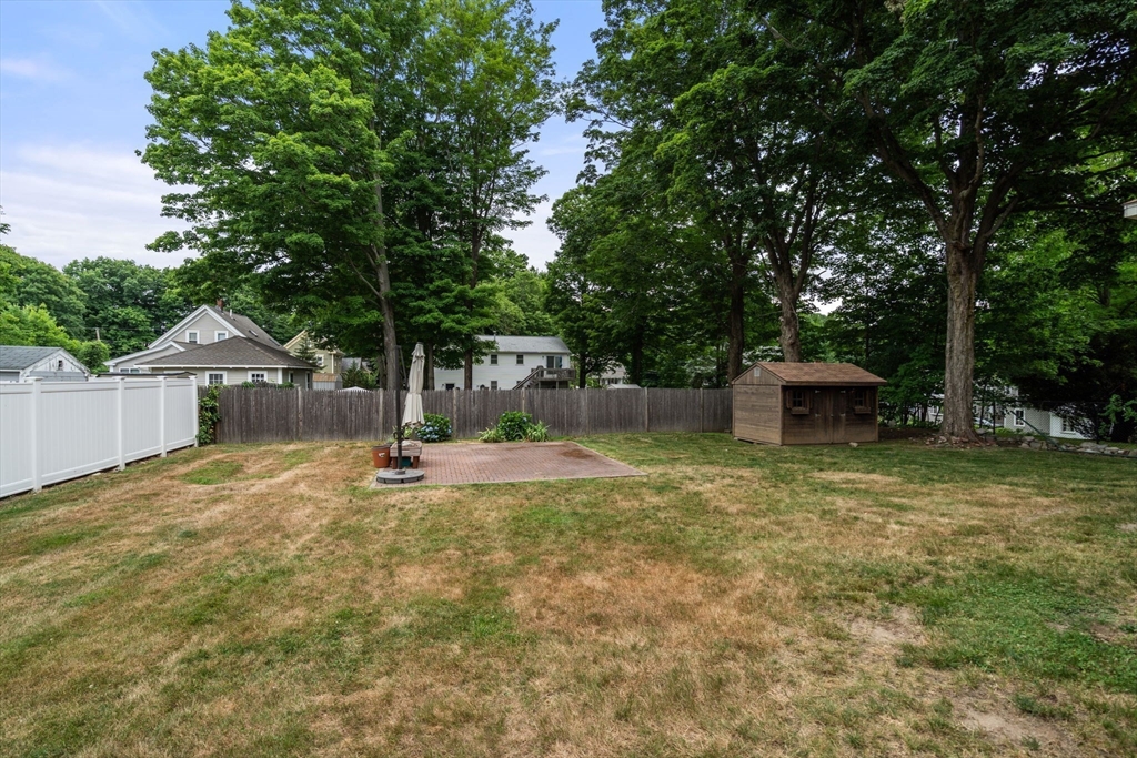 290 Walnut Street