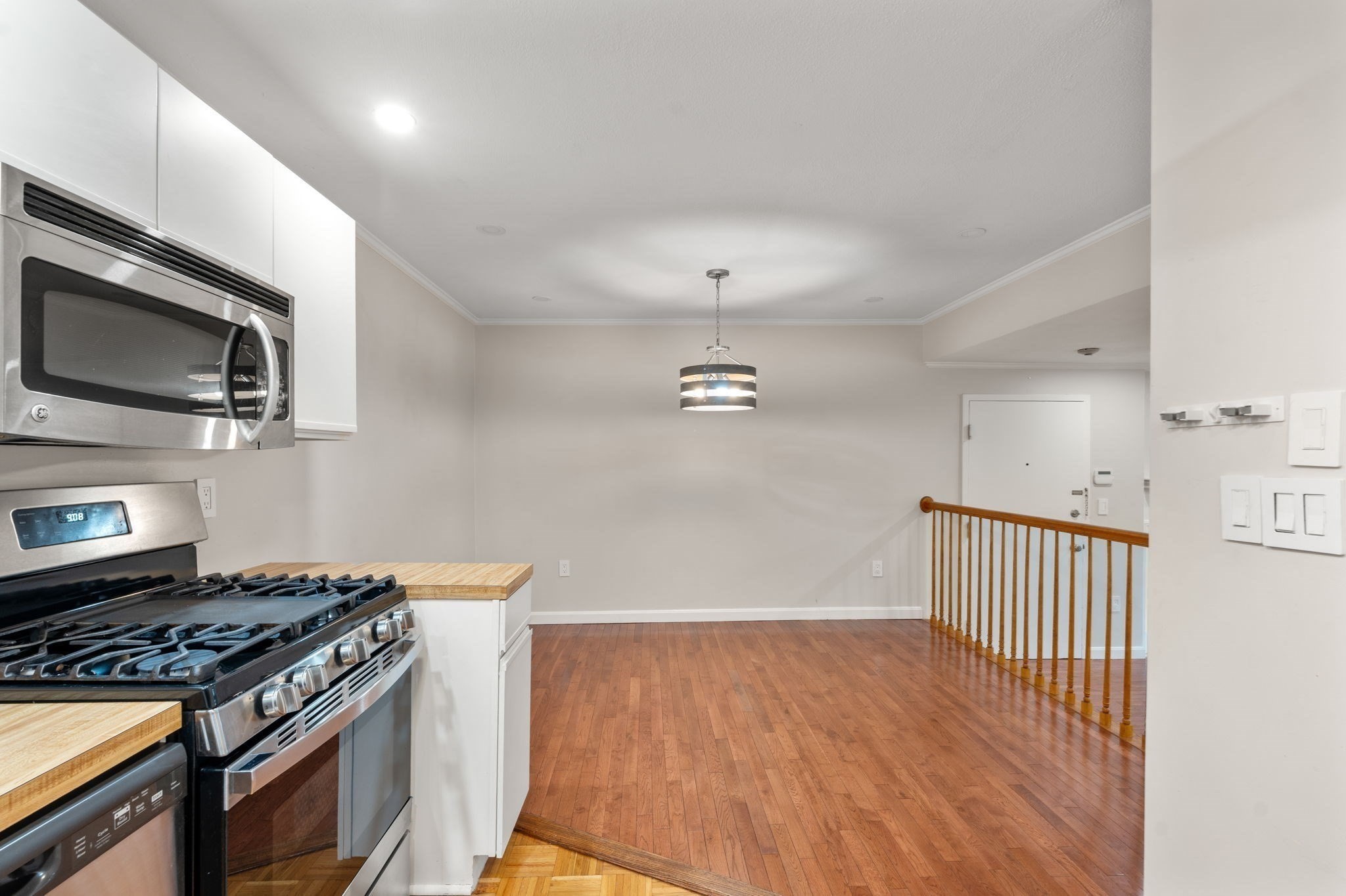 1216 Vfw Pkwy # 40