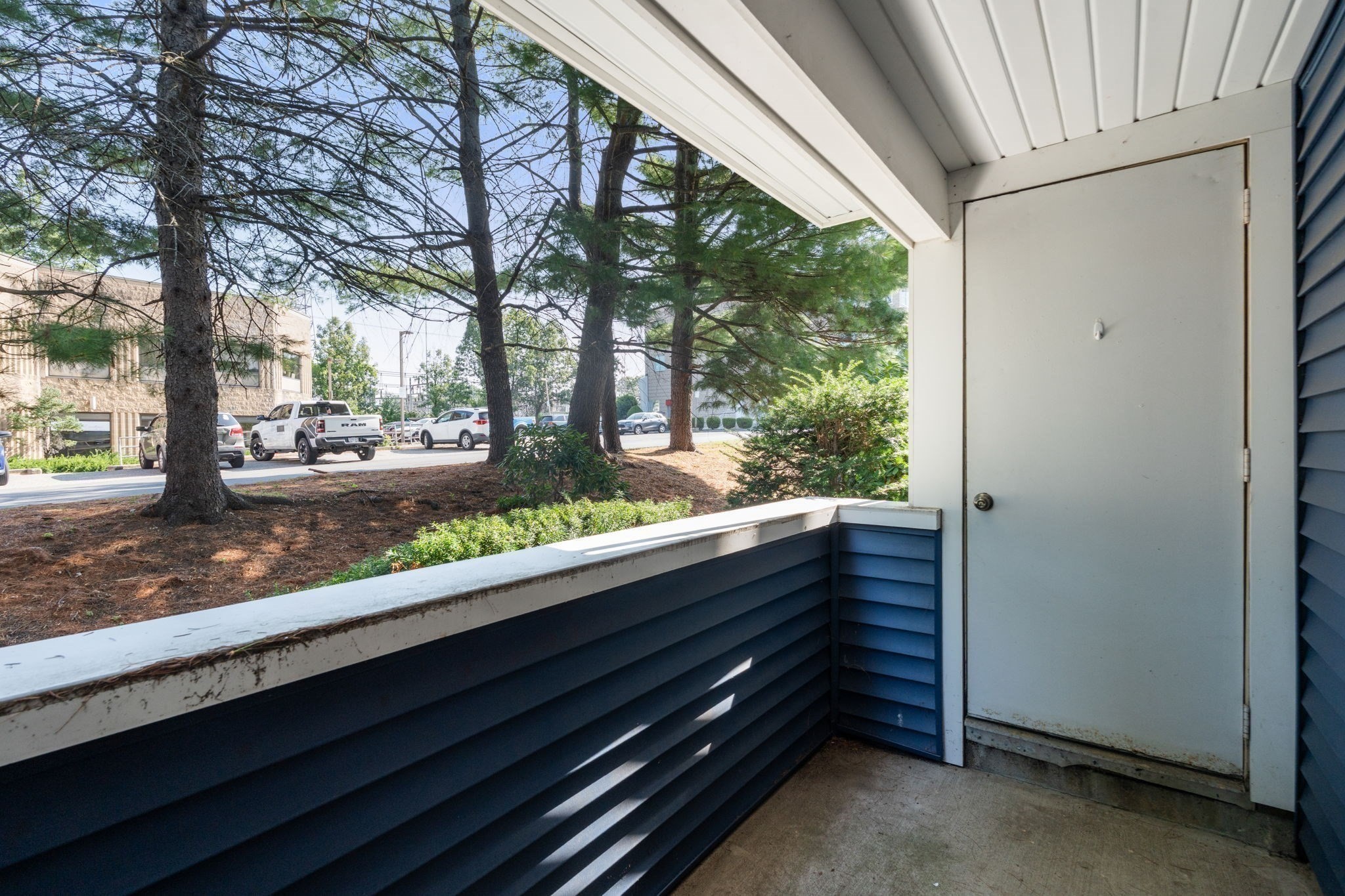 1216 Vfw Pkwy # 40