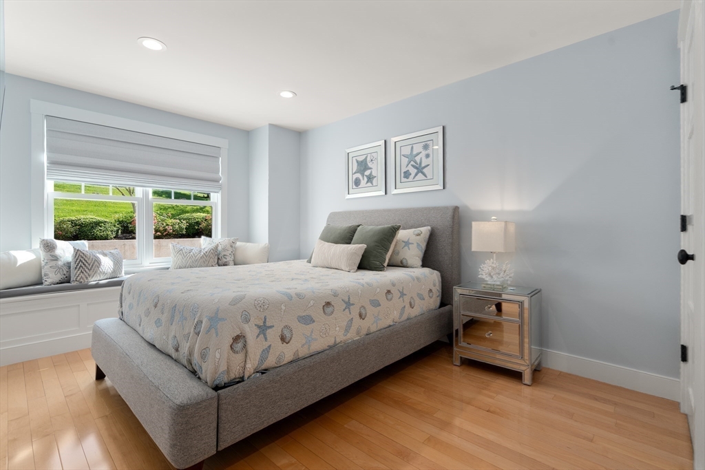 18 Holly Hill Circle