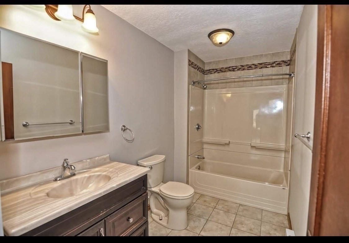 278 Greenwood St # 2