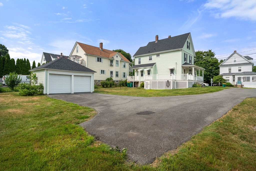 39 Phillips Ave