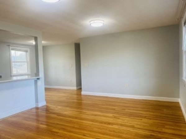 11 Selwyn Rd
