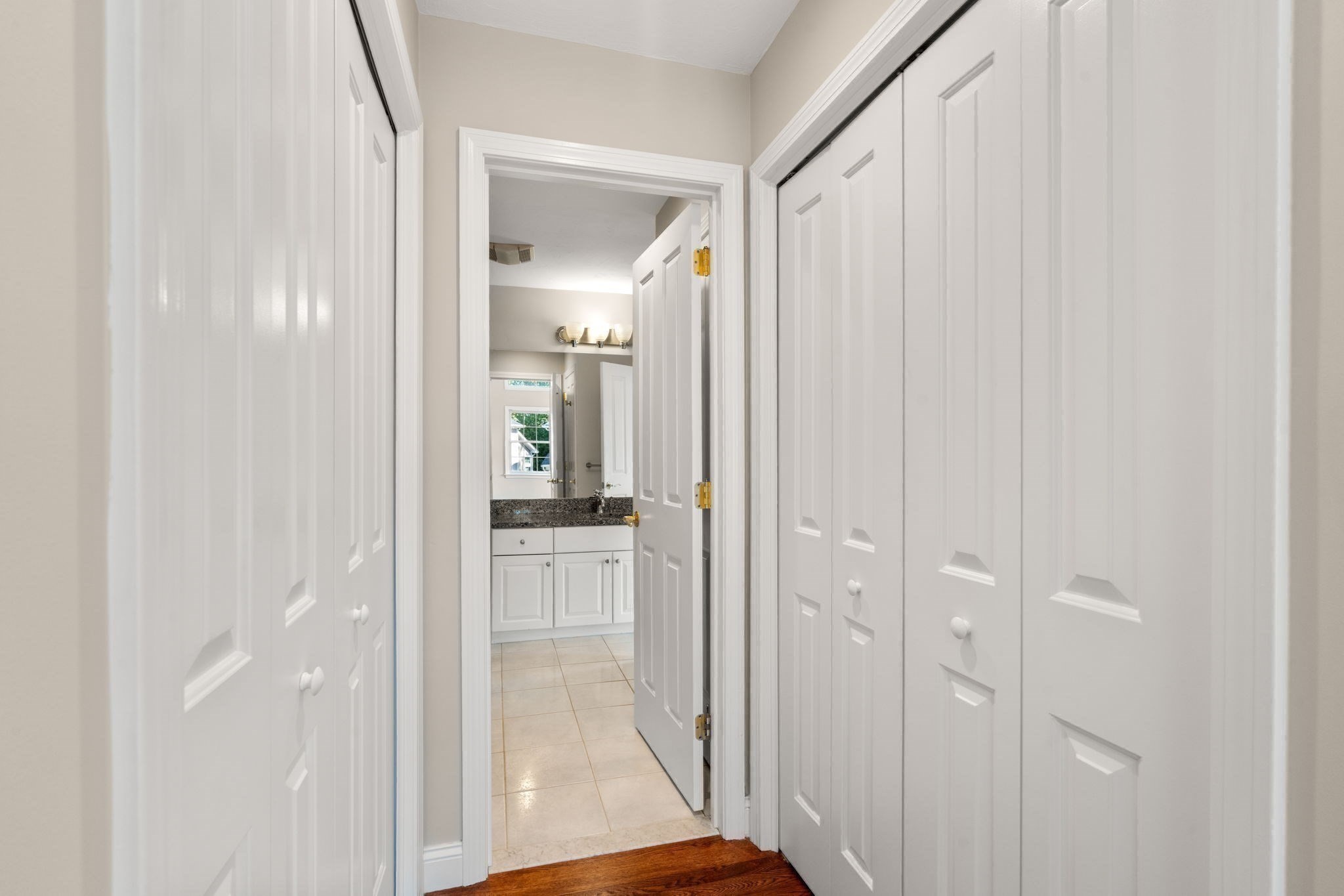 7 Riverwalk Ln # 7