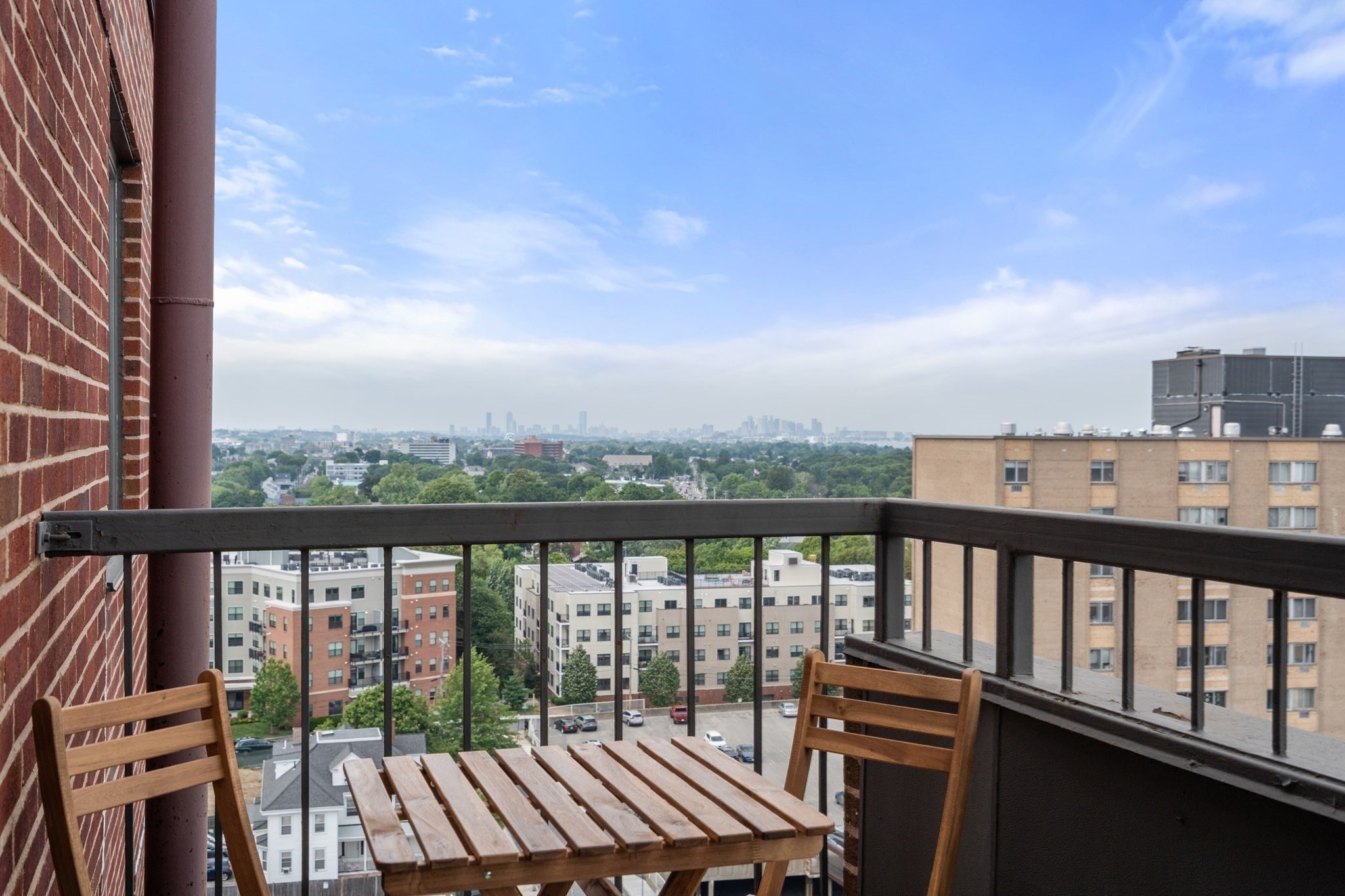 77 Adams St # 1206