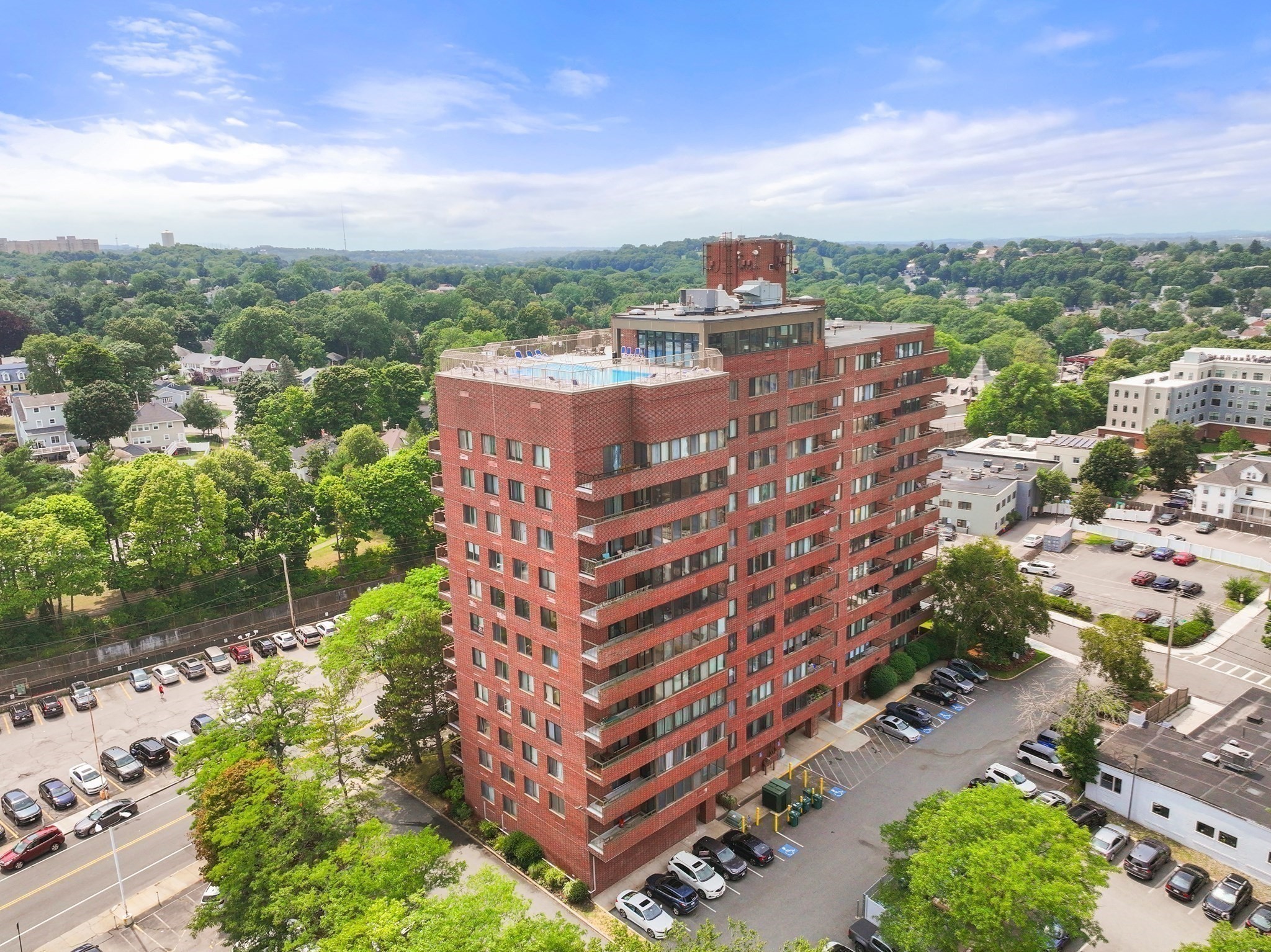 77 Adams St # 1206