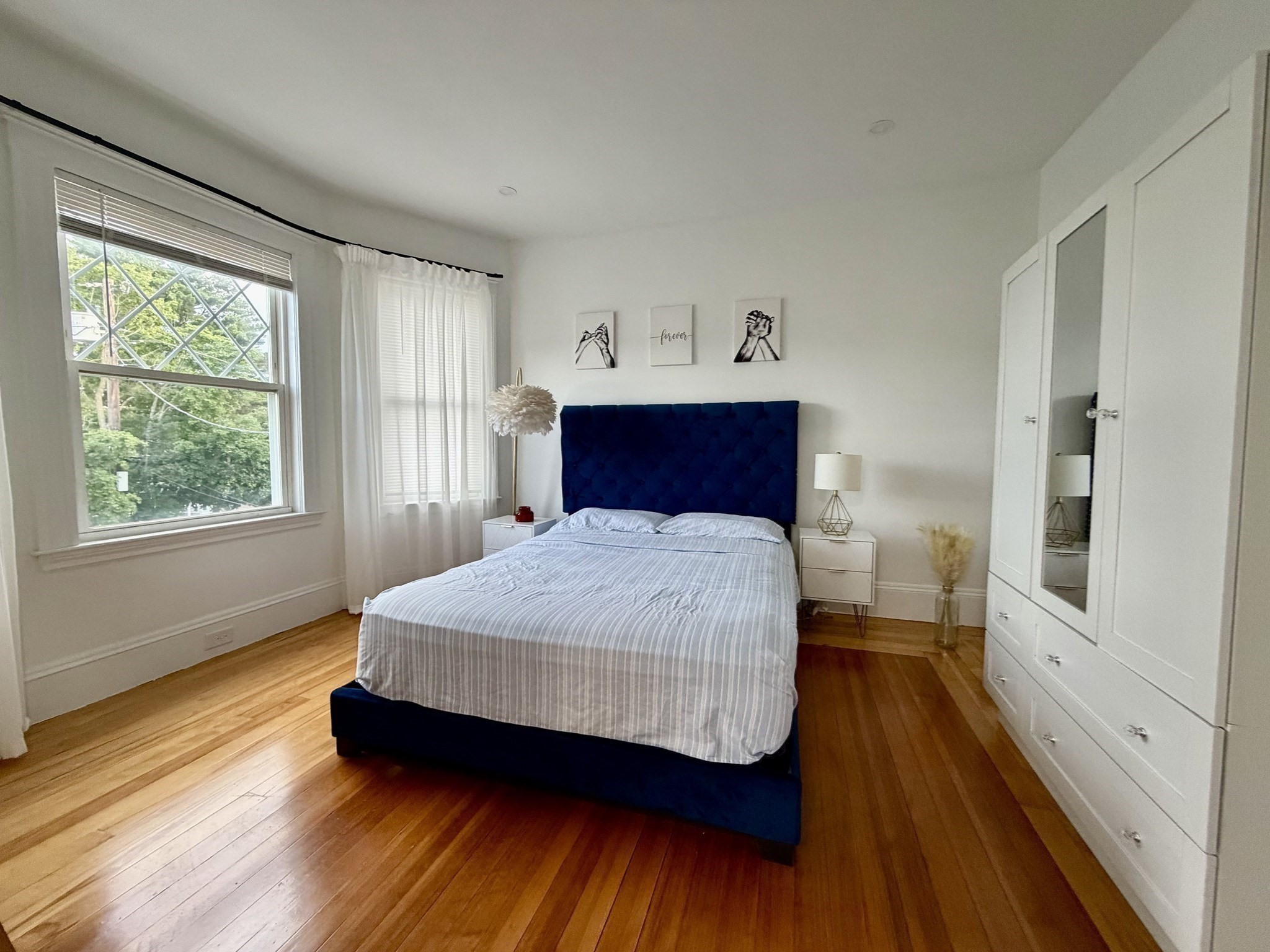 22 James St # 24