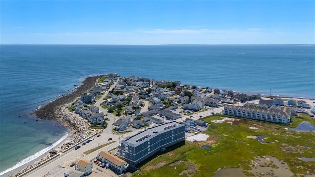 535 Ocean Blvd # 403