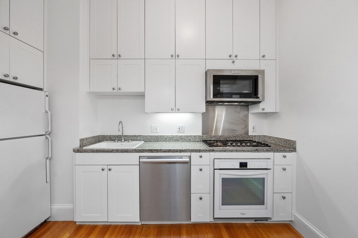 233 Commonwealth Avenue # 7