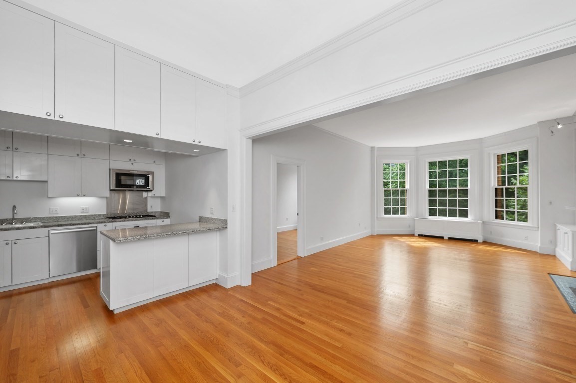 233 Commonwealth Avenue # 7