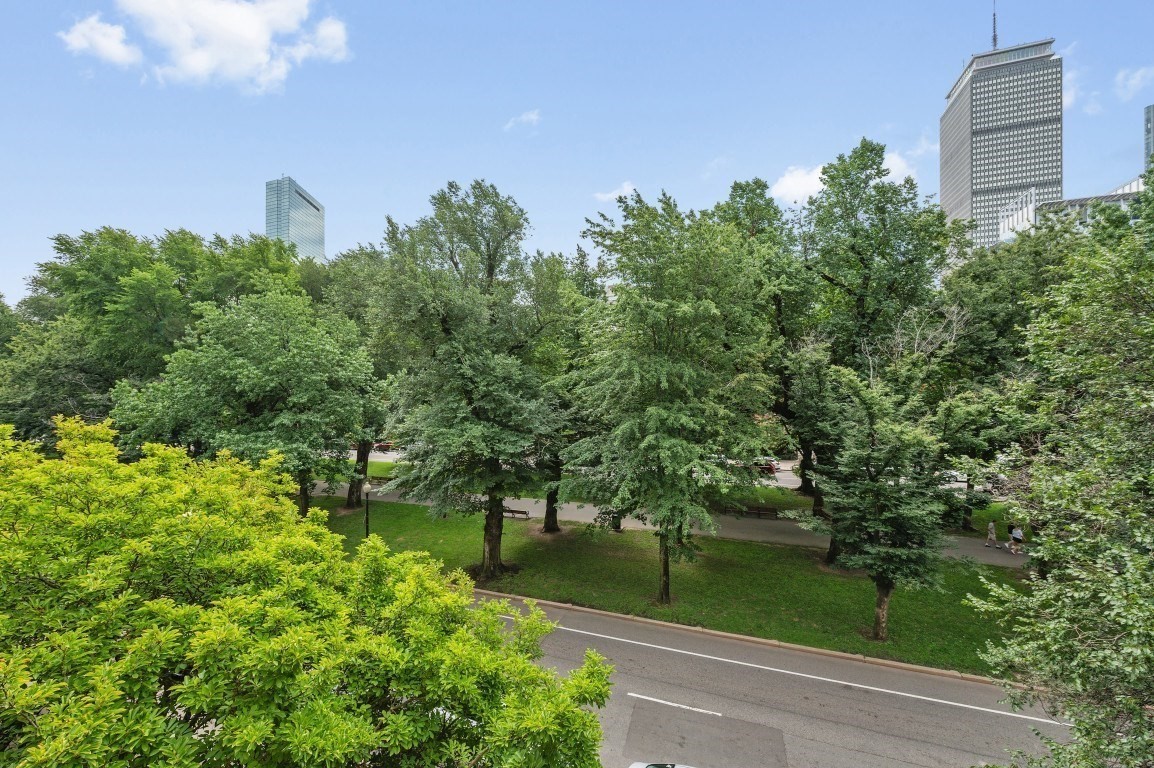 233 Commonwealth Avenue # 7