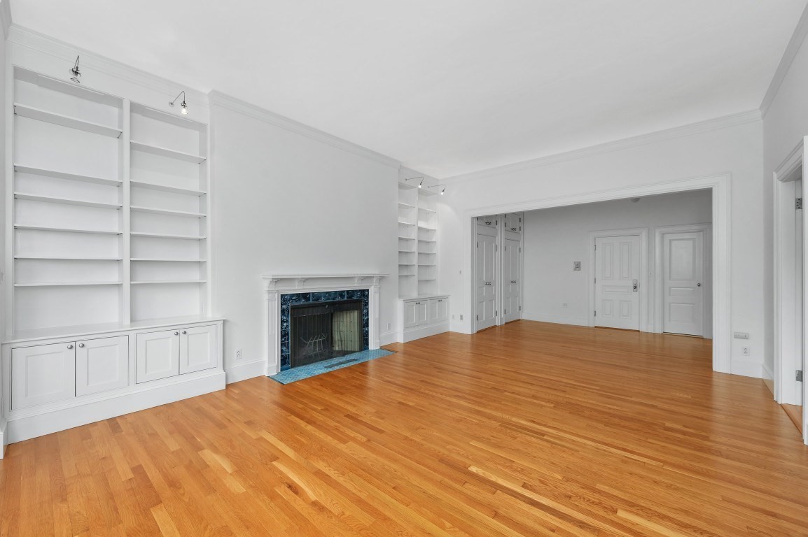 233 Commonwealth Avenue # 7