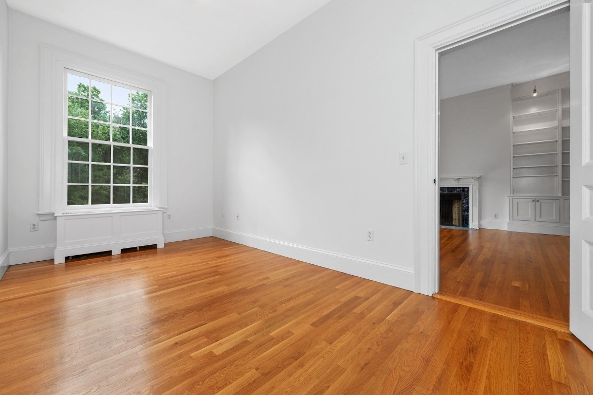 233 Commonwealth Avenue # 7