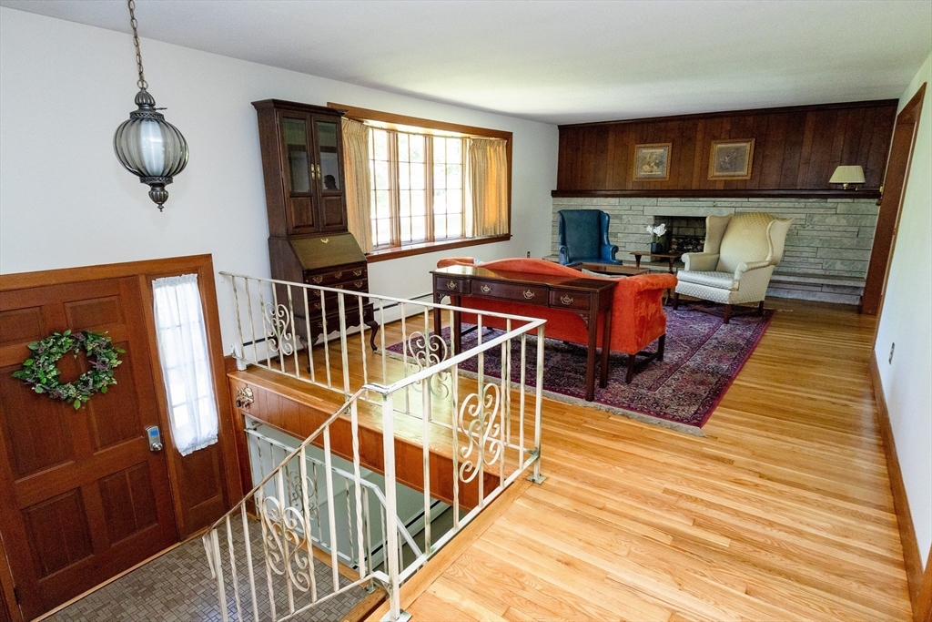58 Lyons Dr