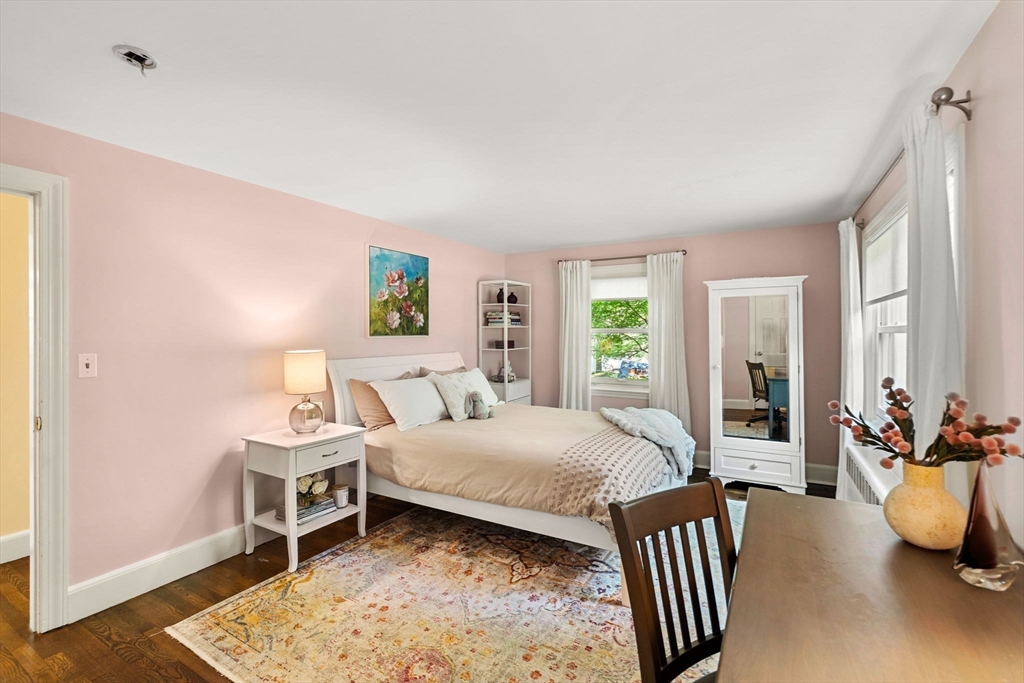 23 Pleasant Valley Rd