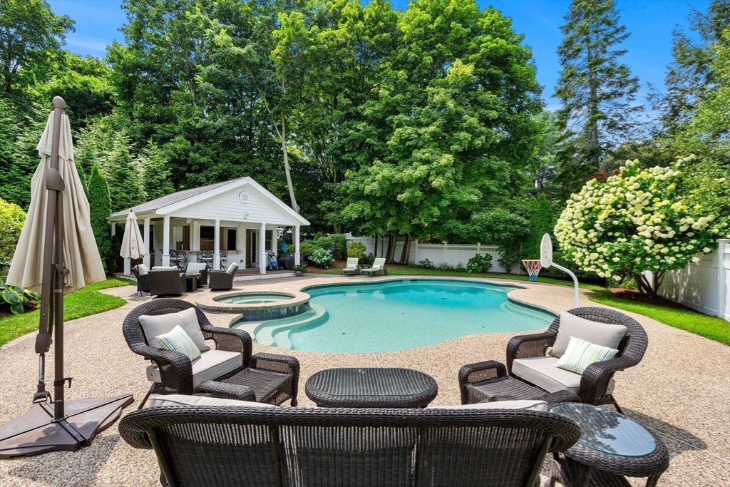 23 Pleasant Valley Rd