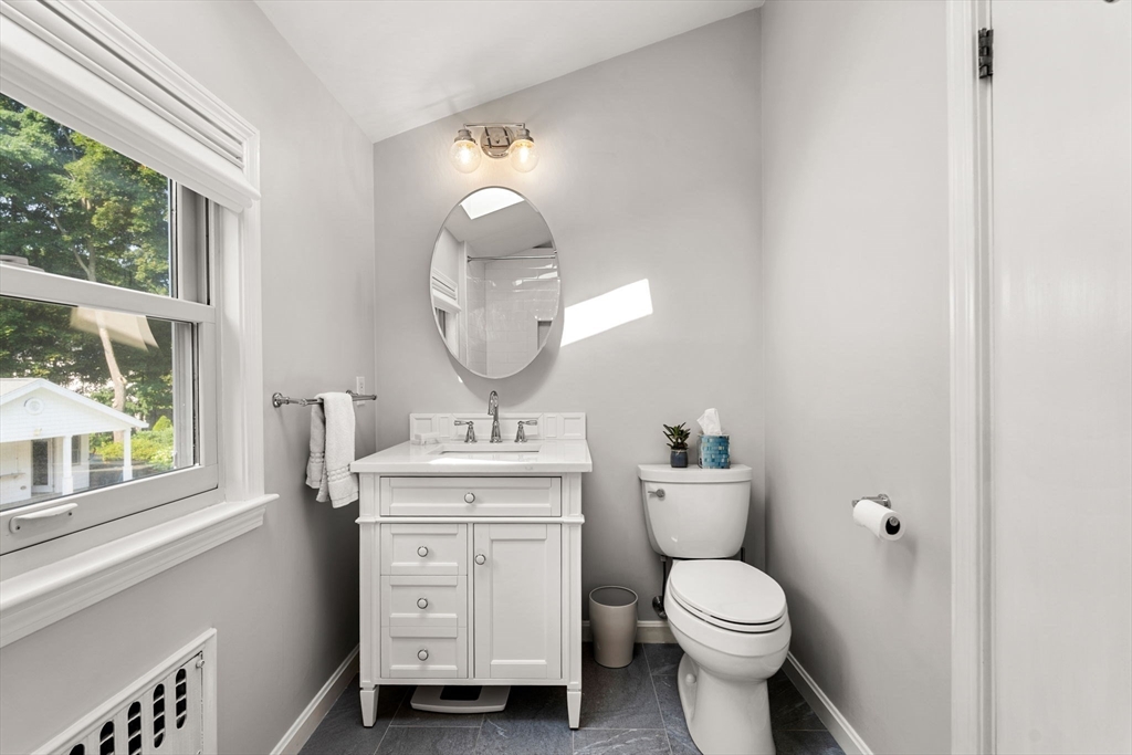 23 Pleasant Valley Rd