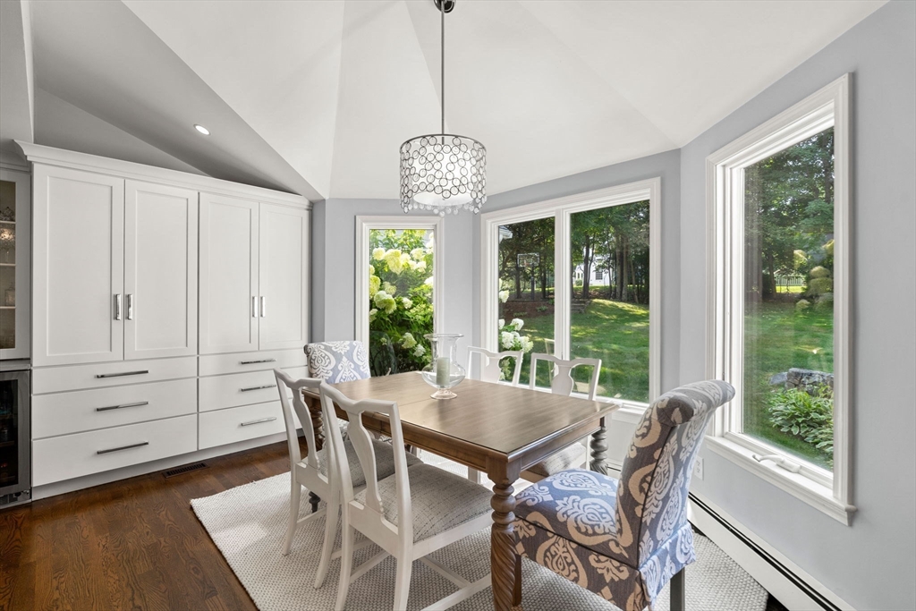 23 Pleasant Valley Rd