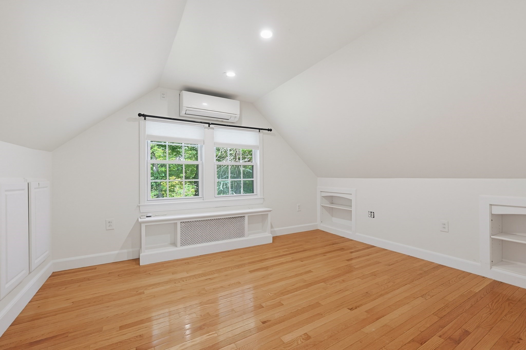 50 Rustic Rd