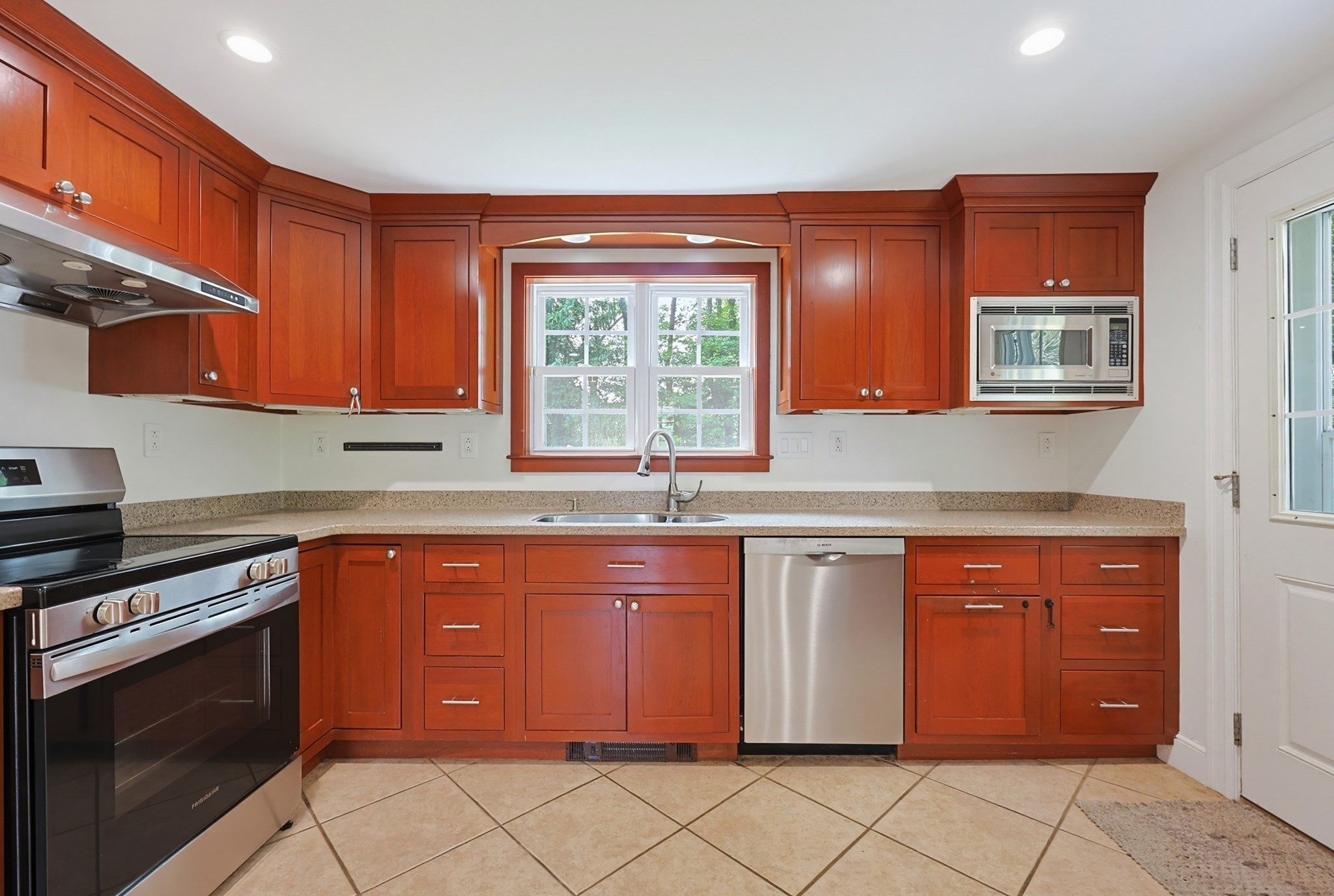 50 Rustic Rd