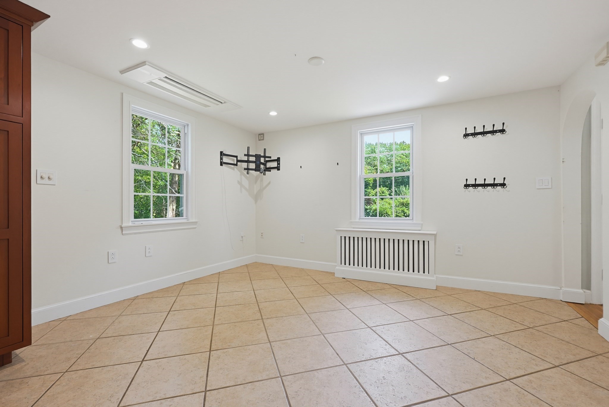 50 Rustic Rd