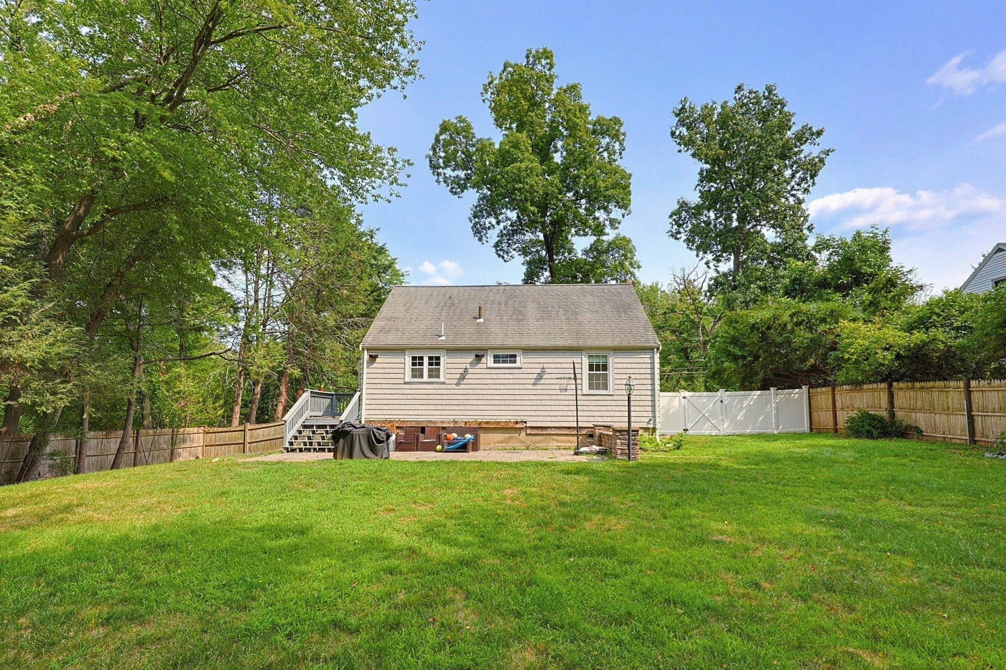 50 Rustic Rd