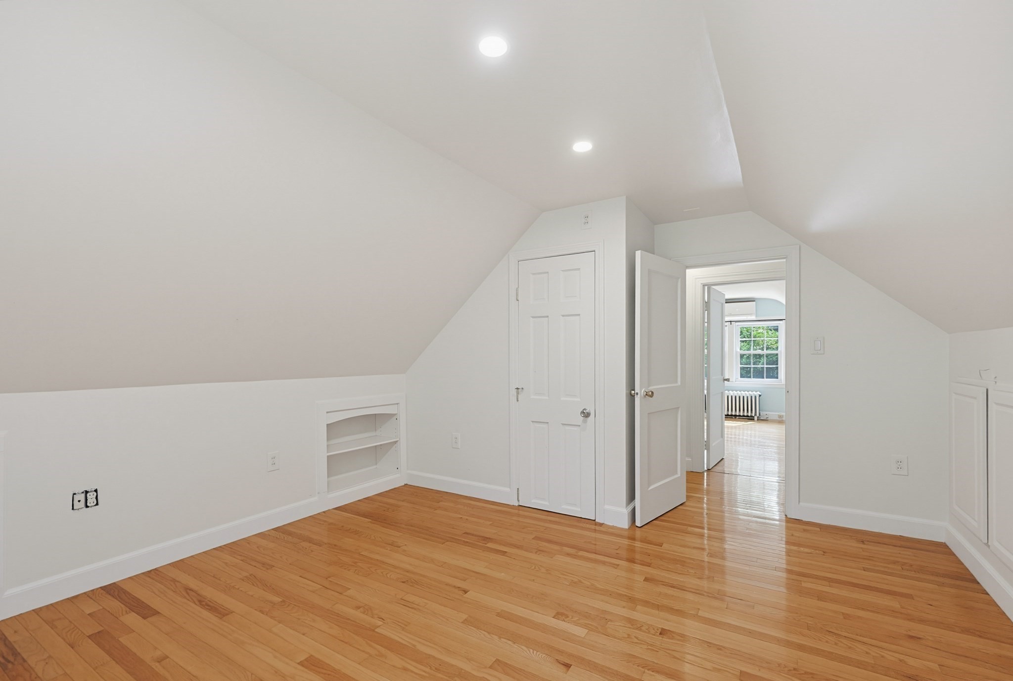 50 Rustic Rd