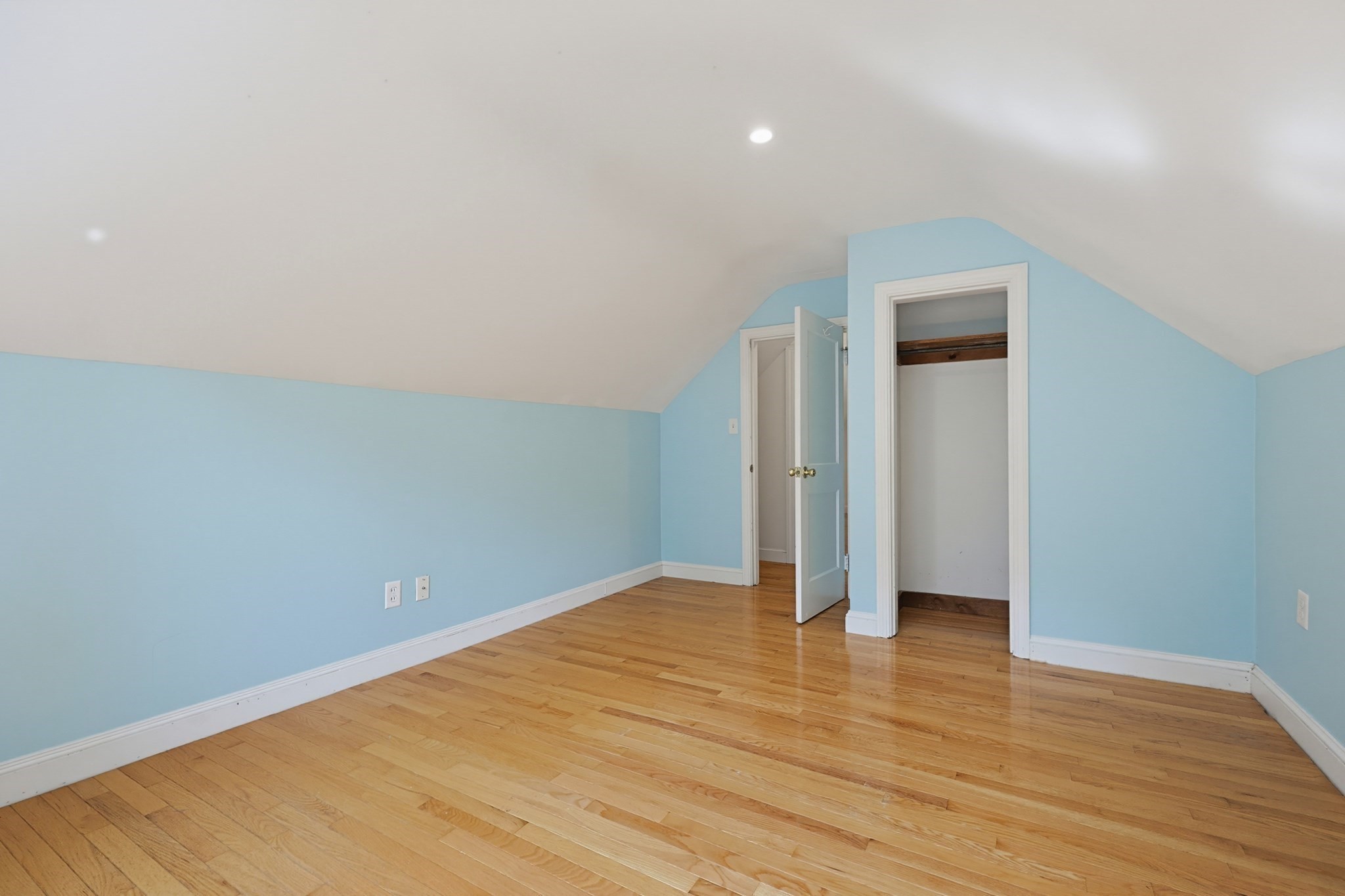 50 Rustic Rd