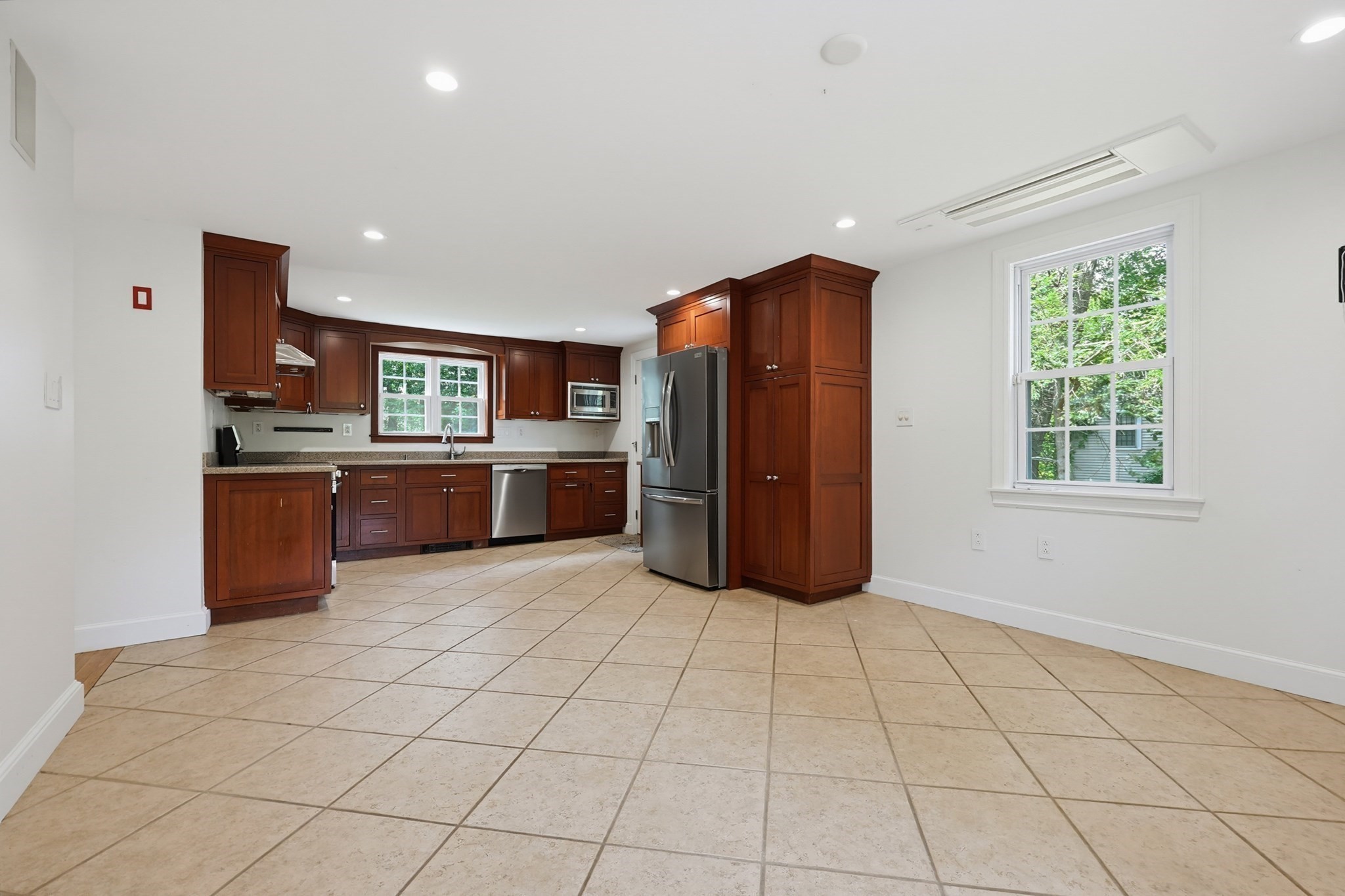 50 Rustic Rd